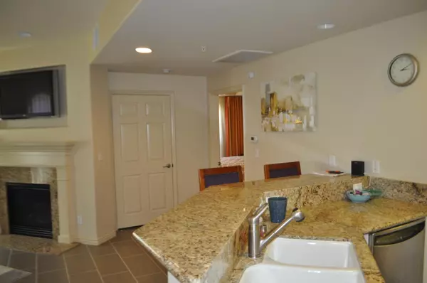 La Quinta, CA 92253,45245 Seeley DR #18b