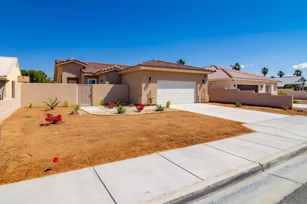 68325 Vega RD, Cathedral City, CA 92234