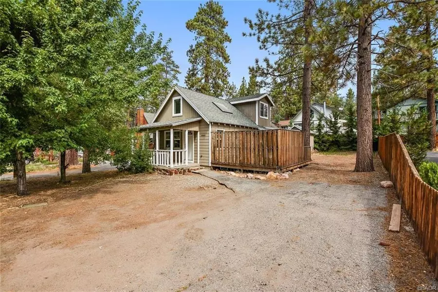 40240 Esterly LN, Big Bear Lake, CA 92315