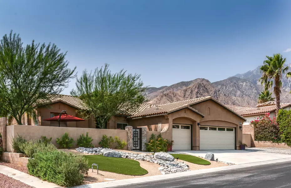 901 Tierra LN, Palm Springs, CA 92262