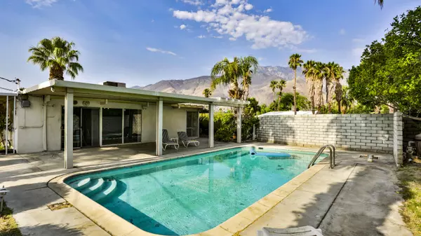 Palm Springs, CA 92262,750 E Alexander WAY