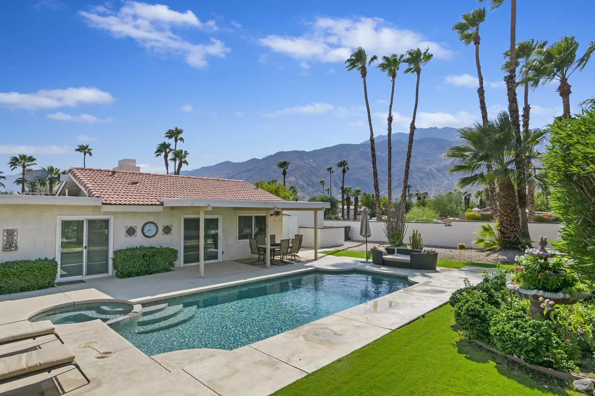 Palm Springs, CA 92262,1020 E Louise DR