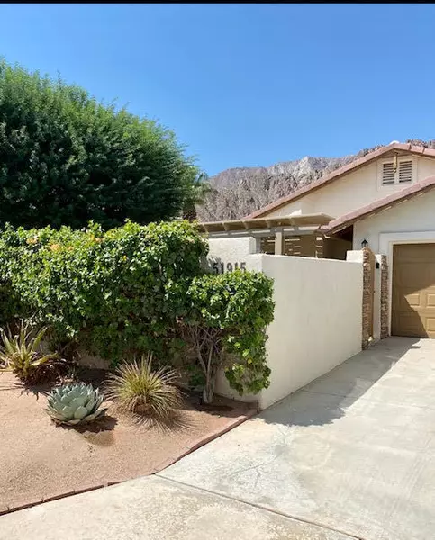 51915 Avenida Alvarado, La Quinta, CA 92253