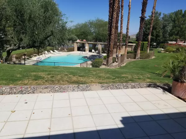 72420 Rolling Knolls DR, Palm Desert, CA 92260