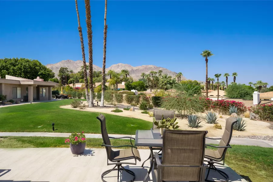 48644 Moon Terrace Ln, Palm Desert, CA 92260