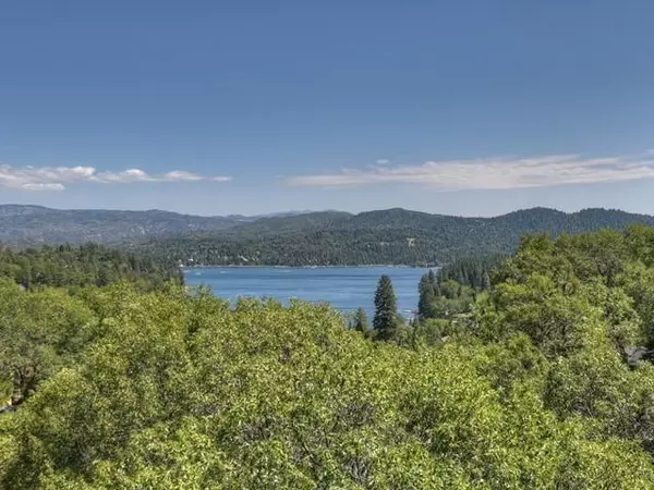 Lake Arrowhead, CA 92352,27431 Alpen DR