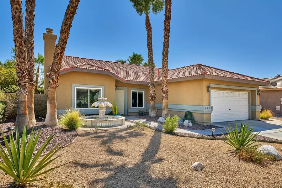 2282 Shannon WAY, Palm Springs, CA 92262