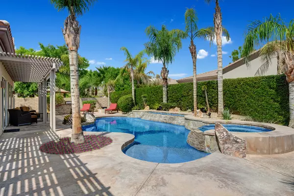 La Quinta, CA 92253,79958 Julee CT