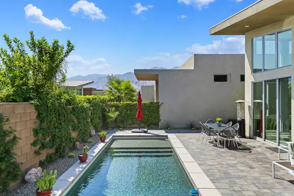 Palm Springs, CA 92262,4250 Amber LN