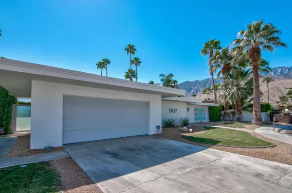 Palm Springs, CA 92264,1307 Fuego CIR