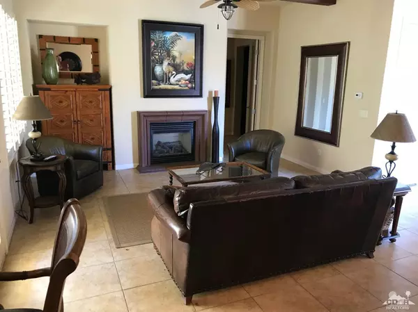 La Quinta, CA 92253,48563 Legacy DR