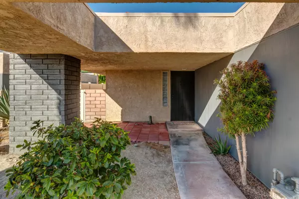 Palm Springs, CA 92262,3145 Sunflower LOOP N