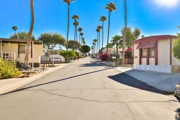 18801 Roberts RD ##34, Desert Hot Springs, CA 92241