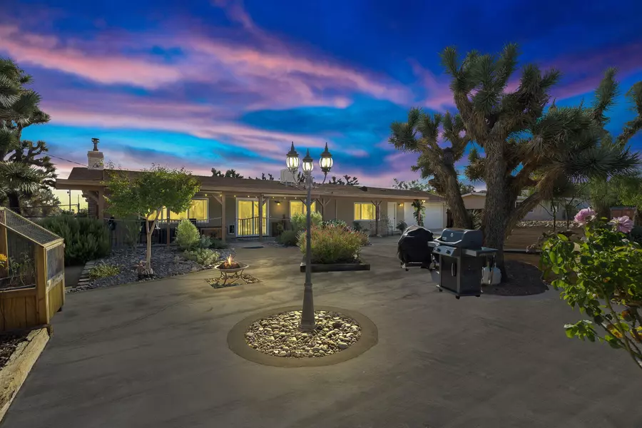 7780 Barberry AVE, Yucca Valley, CA 92284