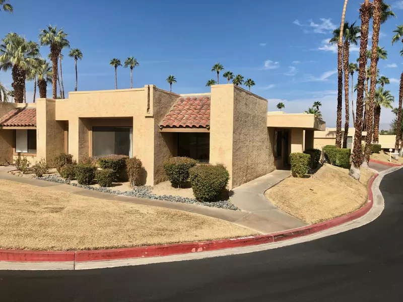 73811 Pinon CT, Palm Desert, CA 92260