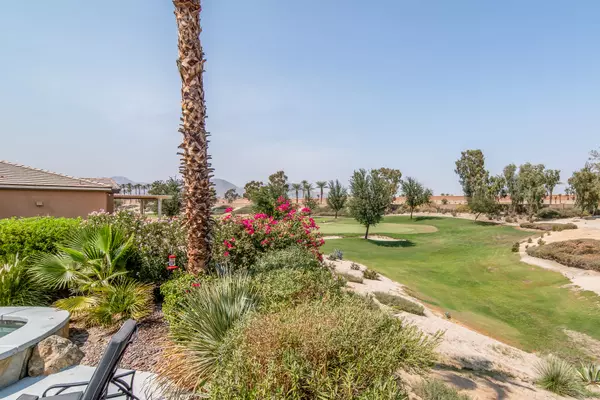 La Quinta, CA 92253,60180 Sweetshade LN