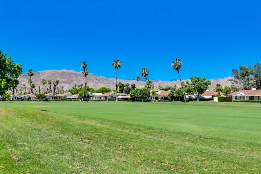 56 El Toro DR, Rancho Mirage, CA 92270