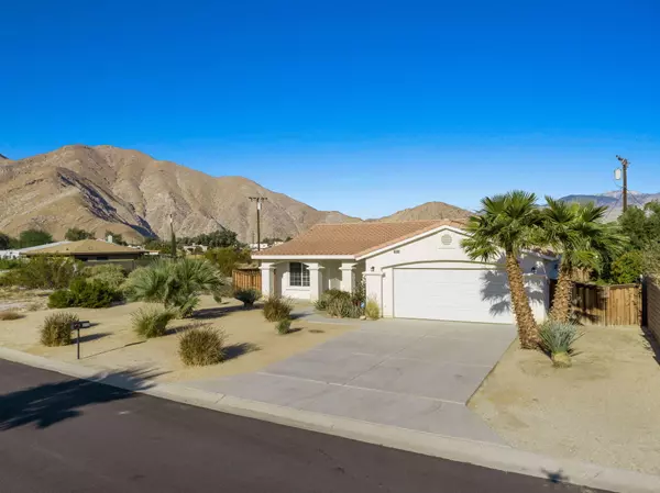 60400 Overture DR, Palm Springs, CA 92262