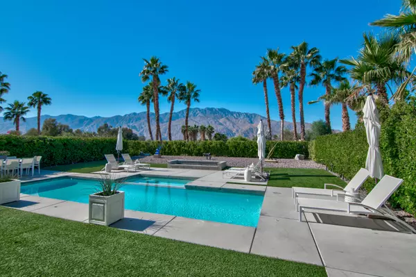 729 Straub LN, Palm Springs, CA 92262