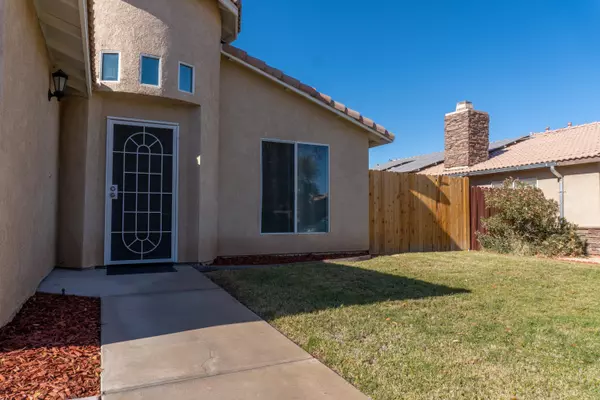 Blythe, CA 92225,841 Yucca DR