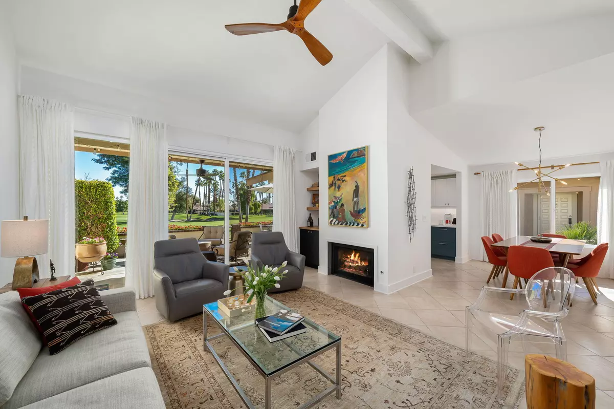 Palm Desert, CA 92260,236 Santa Barbara CIR