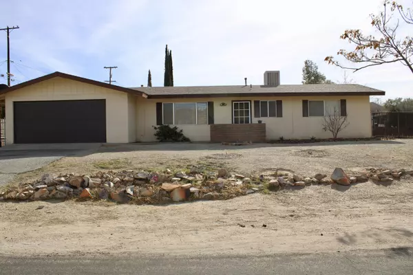 7511 Acoma TRL, Yucca Valley, CA 92284