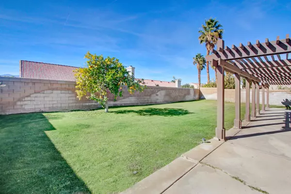 La Quinta, CA 92253,45215 Desert Sand CT