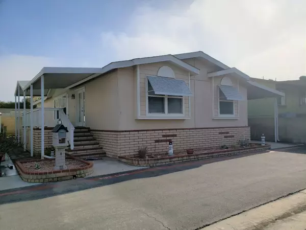 9850 Garfield AVE #69, Huntington Beach, CA 92646