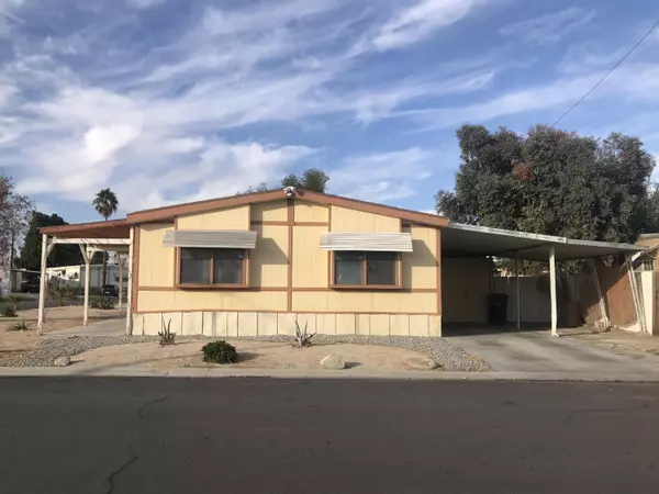 32420 Bowie CIR, Thousand Palms, CA 92276