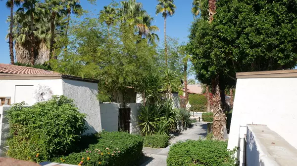 Palm Springs, CA 92262,2950 Ranchero DR