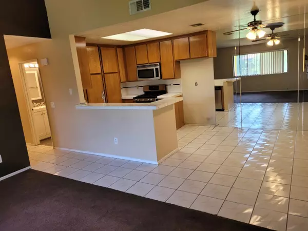 31200 Landau BLVD #2004, Cathedral City, CA 92234