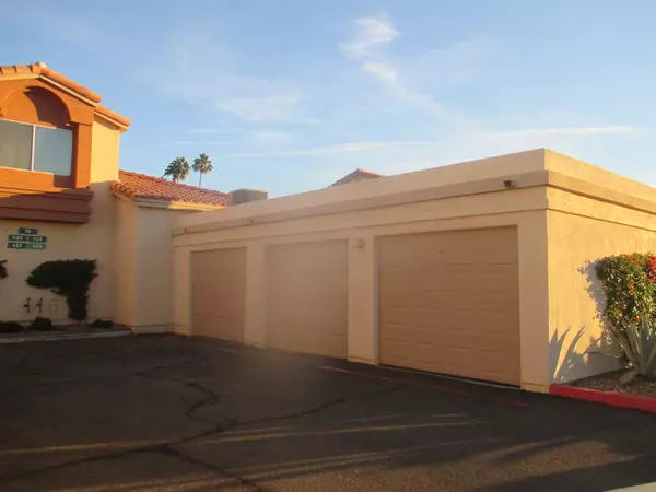 La Quinta, CA 92253,78433 Terra Cotta CT