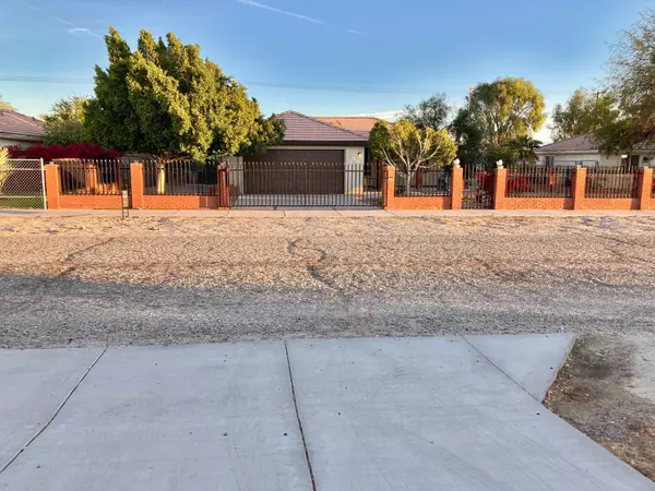 1348 Persimmon AVE, Thermal, CA 92274
