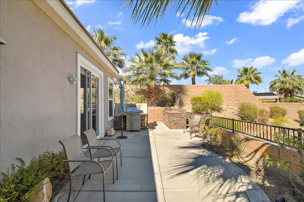 La Quinta, CA 92253,81220 Laguna CT