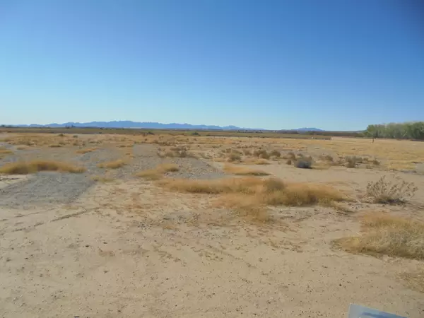 Blythe, CA 92225,2.5 Acres 4th AVE