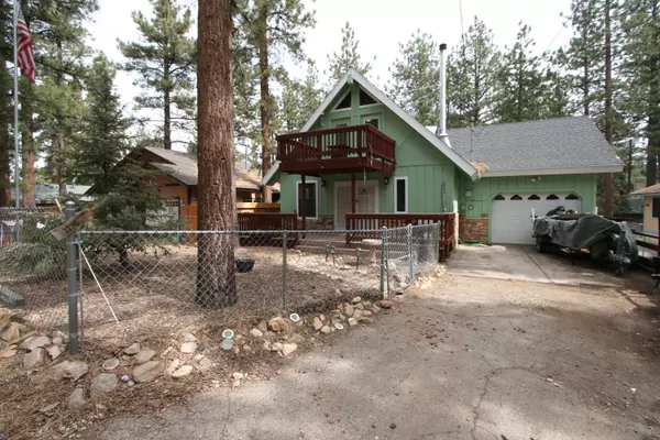 1174 Pine Ridge LN, Big Bear City, CA 92314