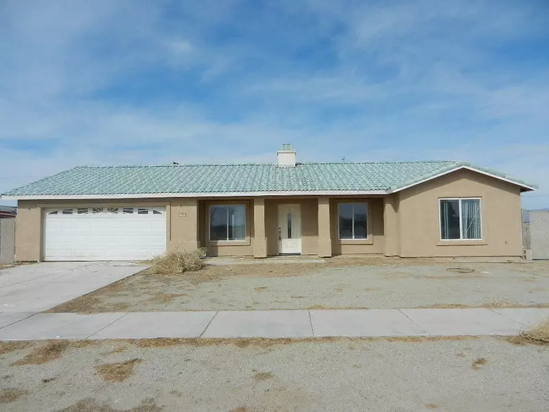 1056 Huron AVE, Thermal, CA 92274