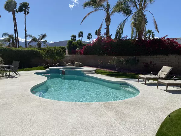 Palm Desert, CA 92260,40697 Meadow LN