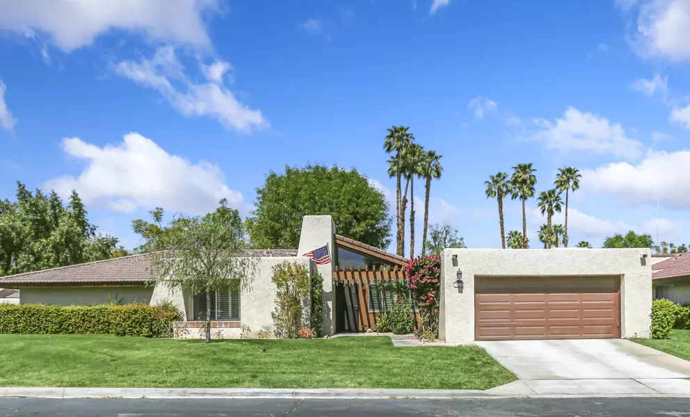 3538 Ridgeview CIR S, Palm Springs, CA 92264