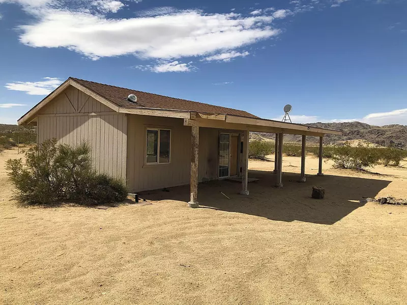 56875 Little TRL, Landers, CA 92285