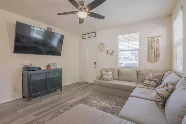 Riverside, CA 92504,4359 Amanecer DR