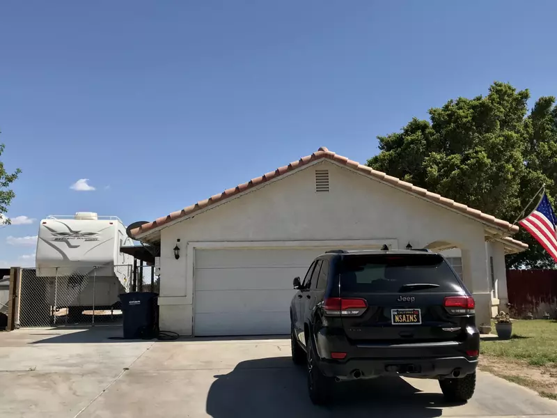 390 E Oasis ST, Blythe, CA 92225