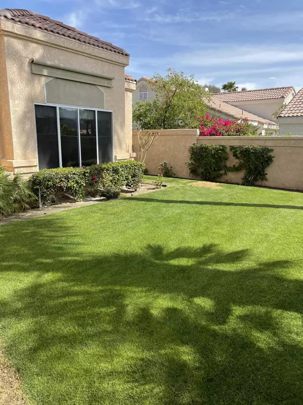 La Quinta, CA 92253,45450 Desert Fox DR