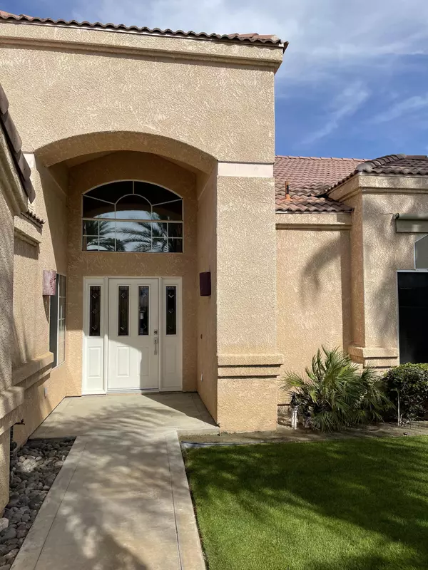 La Quinta, CA 92253,45450 Desert Fox DR