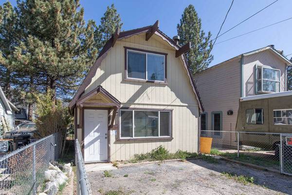 1111 W Aeroplane BLVD, Big Bear City, CA 92314