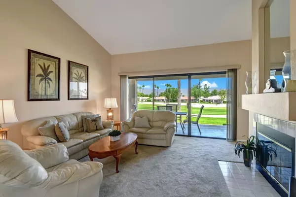 Palm Desert, CA 92211,41911 Preston TRL