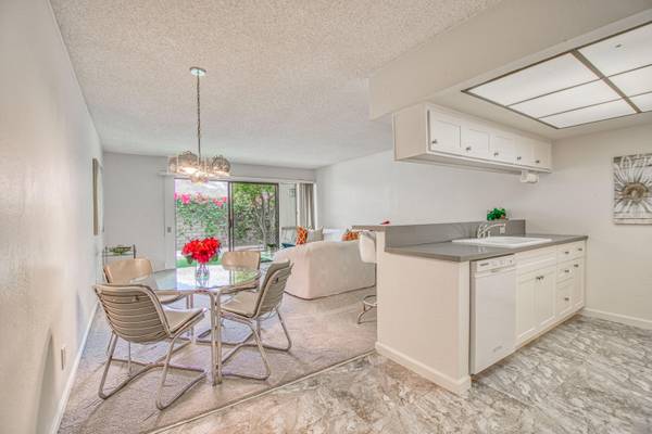 1655 E Palm Canyon DR #305, Palm Springs, CA 92264