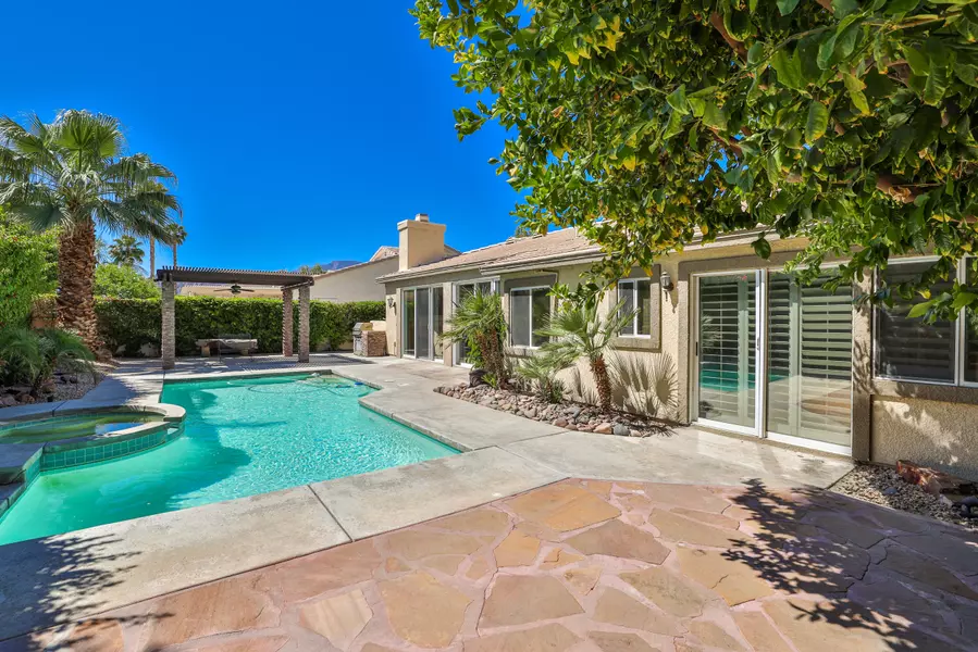 47850 Via Nice, La Quinta, CA 92253