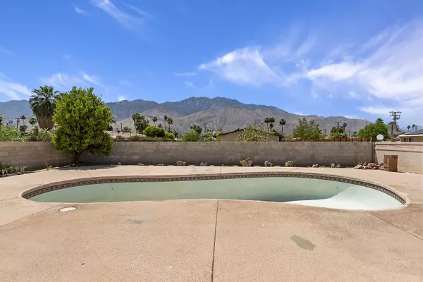 Palm Springs, CA 92264,3955 E Camino San Simeon