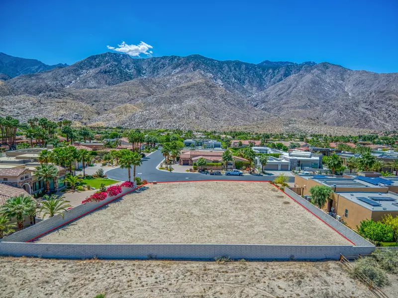 3224 Estaban WAY, Palm Springs, CA 92264